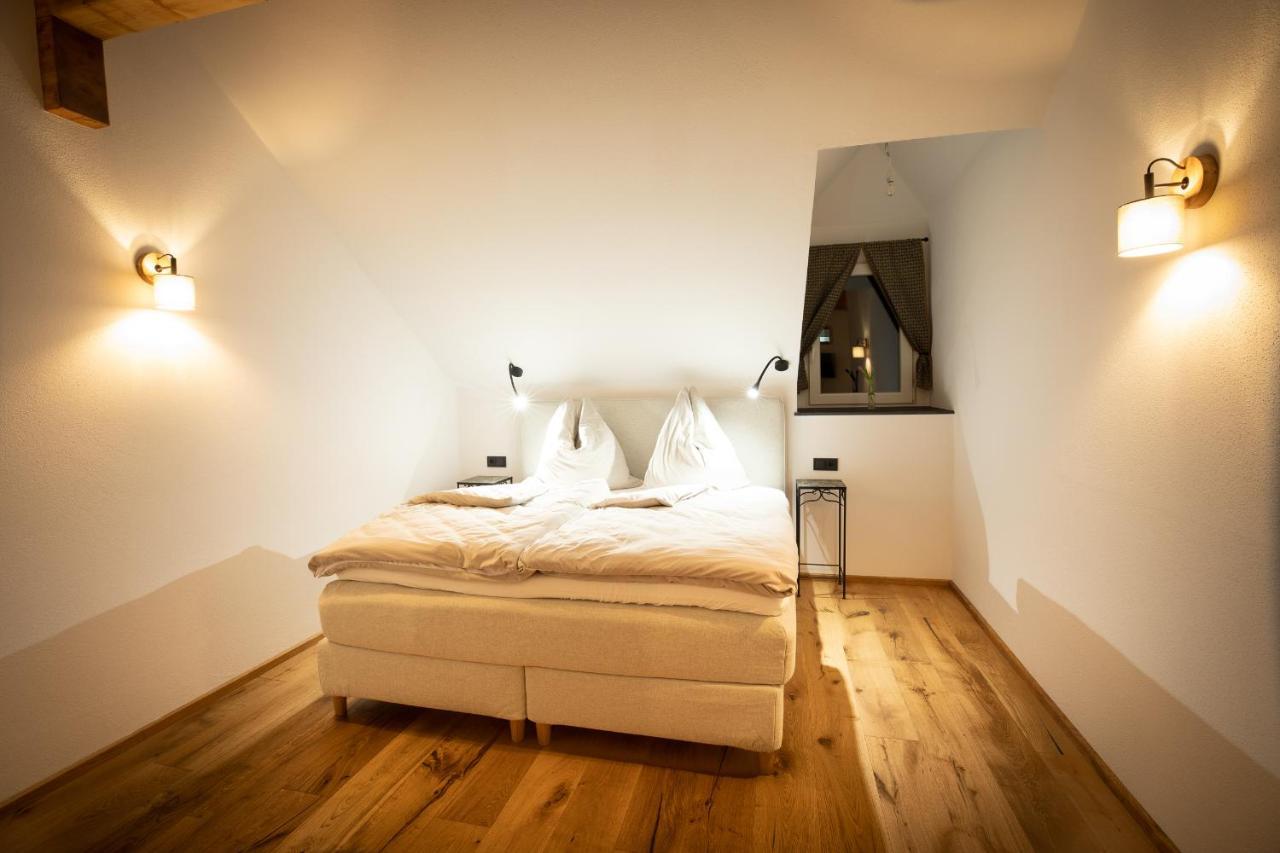 Alte Baeckerei Apartment Bescheid Ngoại thất bức ảnh