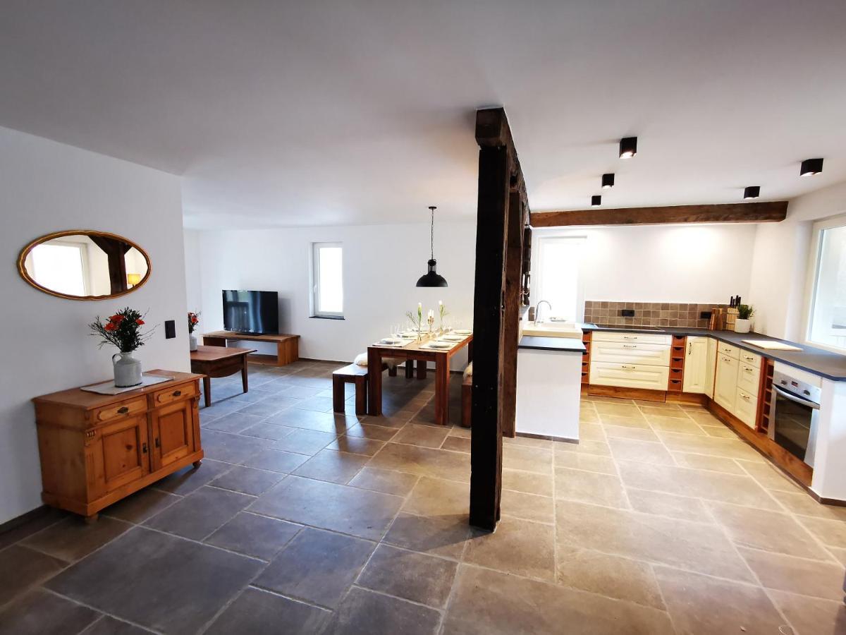 Alte Baeckerei Apartment Bescheid Ngoại thất bức ảnh