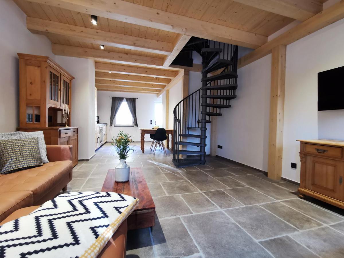 Alte Baeckerei Apartment Bescheid Ngoại thất bức ảnh