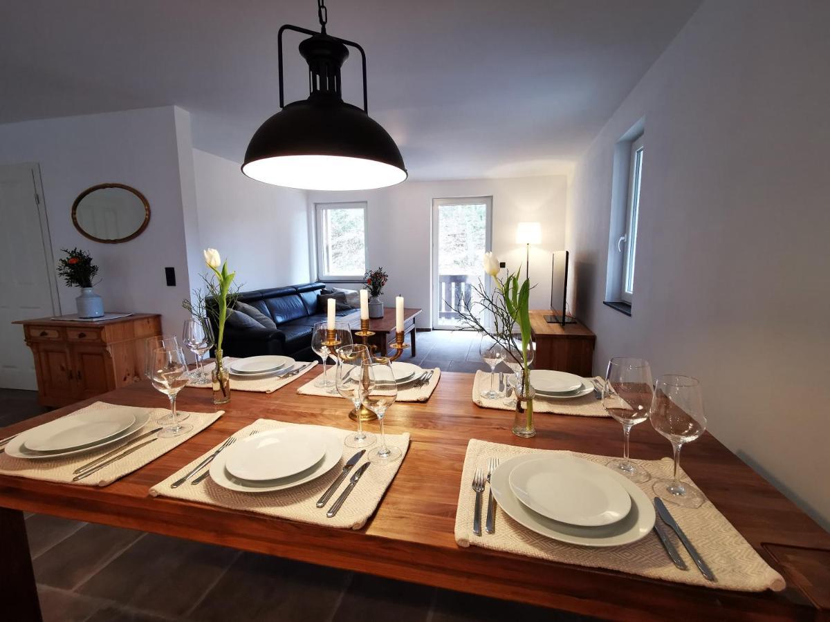 Alte Baeckerei Apartment Bescheid Ngoại thất bức ảnh