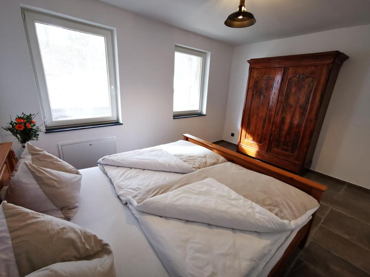 Alte Baeckerei Apartment Bescheid Ngoại thất bức ảnh