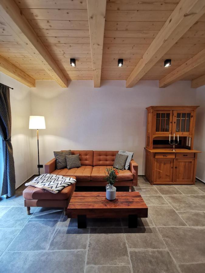 Alte Baeckerei Apartment Bescheid Ngoại thất bức ảnh