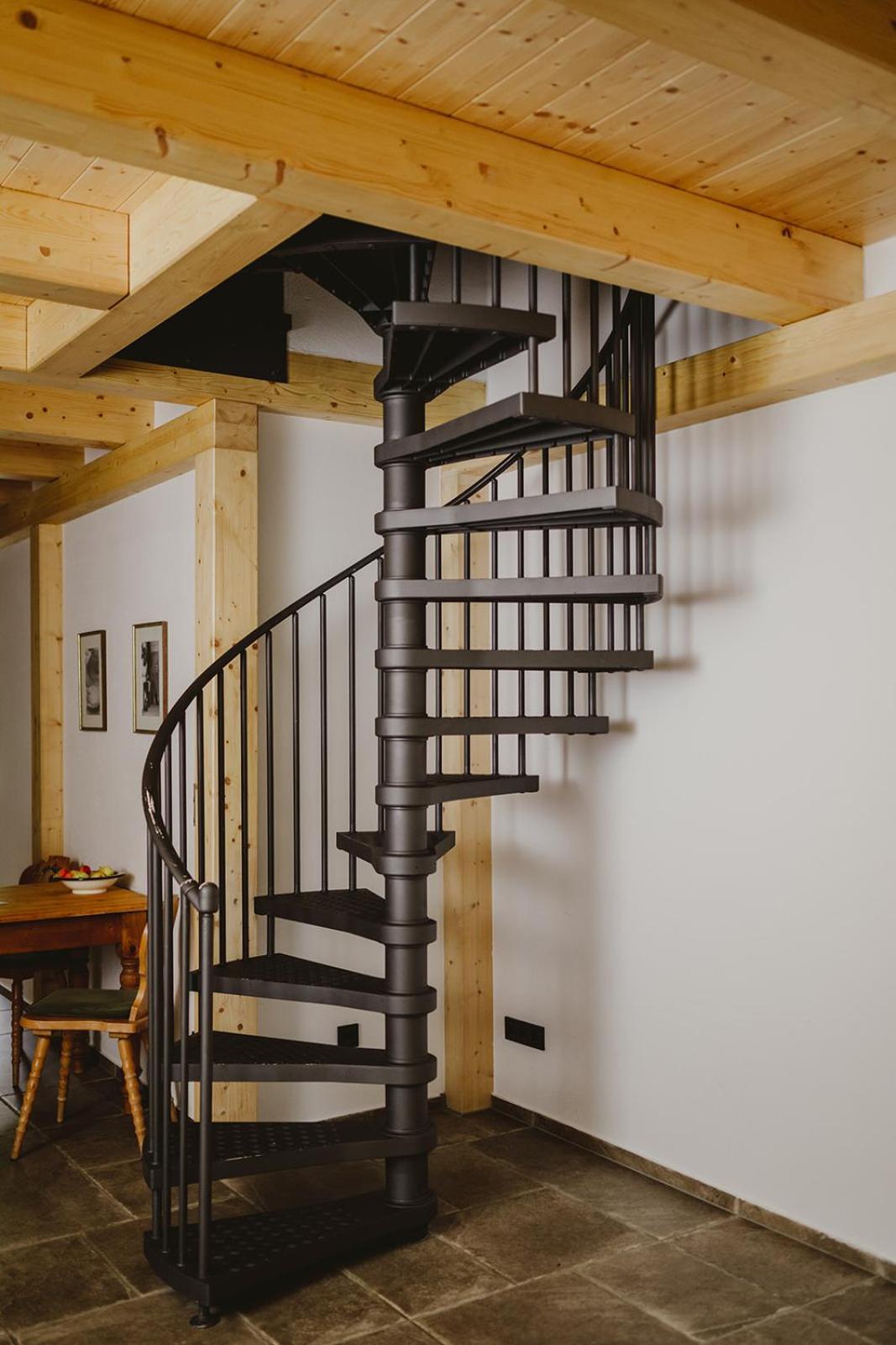 Alte Baeckerei Apartment Bescheid Ngoại thất bức ảnh