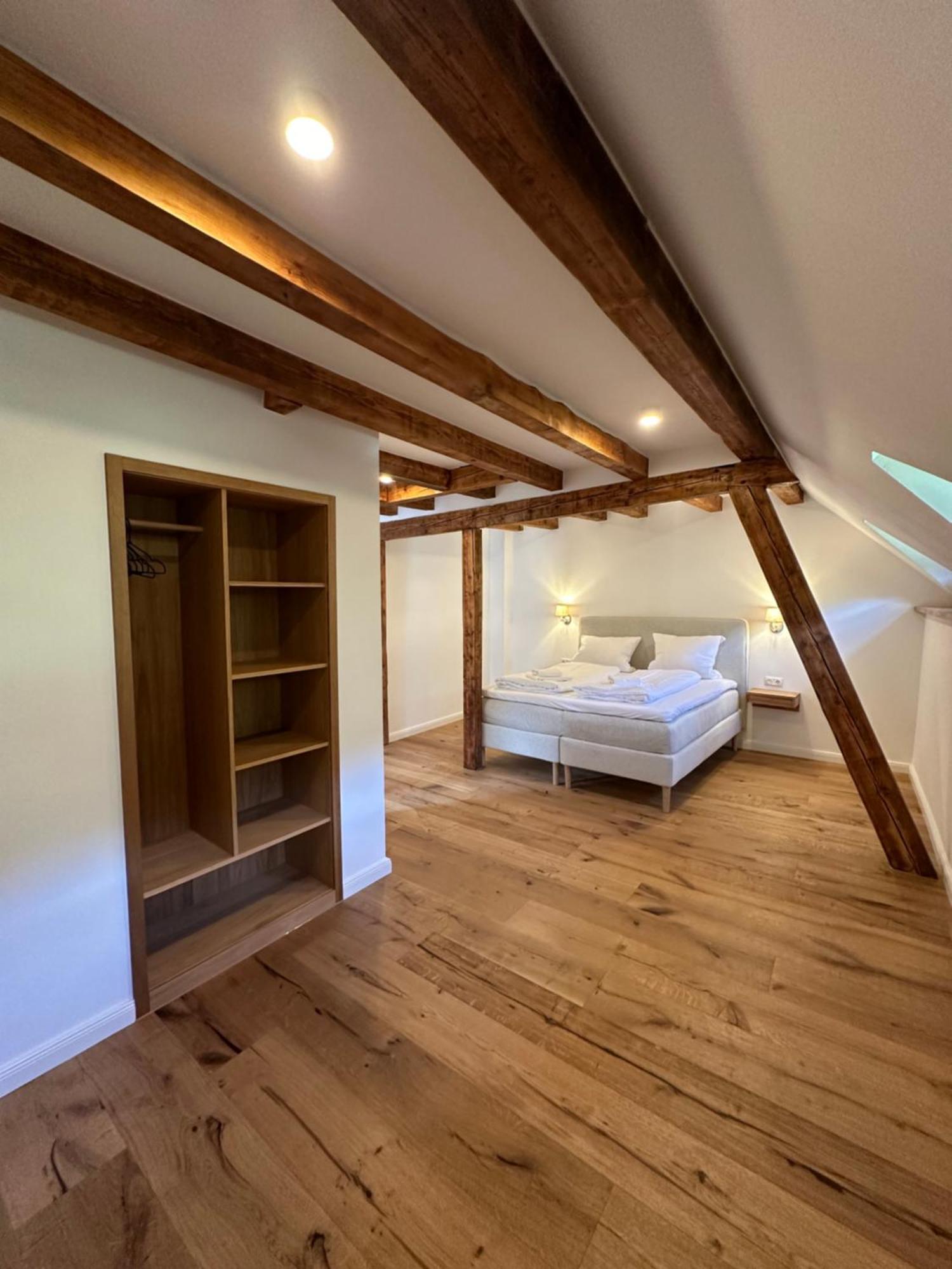 Alte Baeckerei Apartment Bescheid Ngoại thất bức ảnh